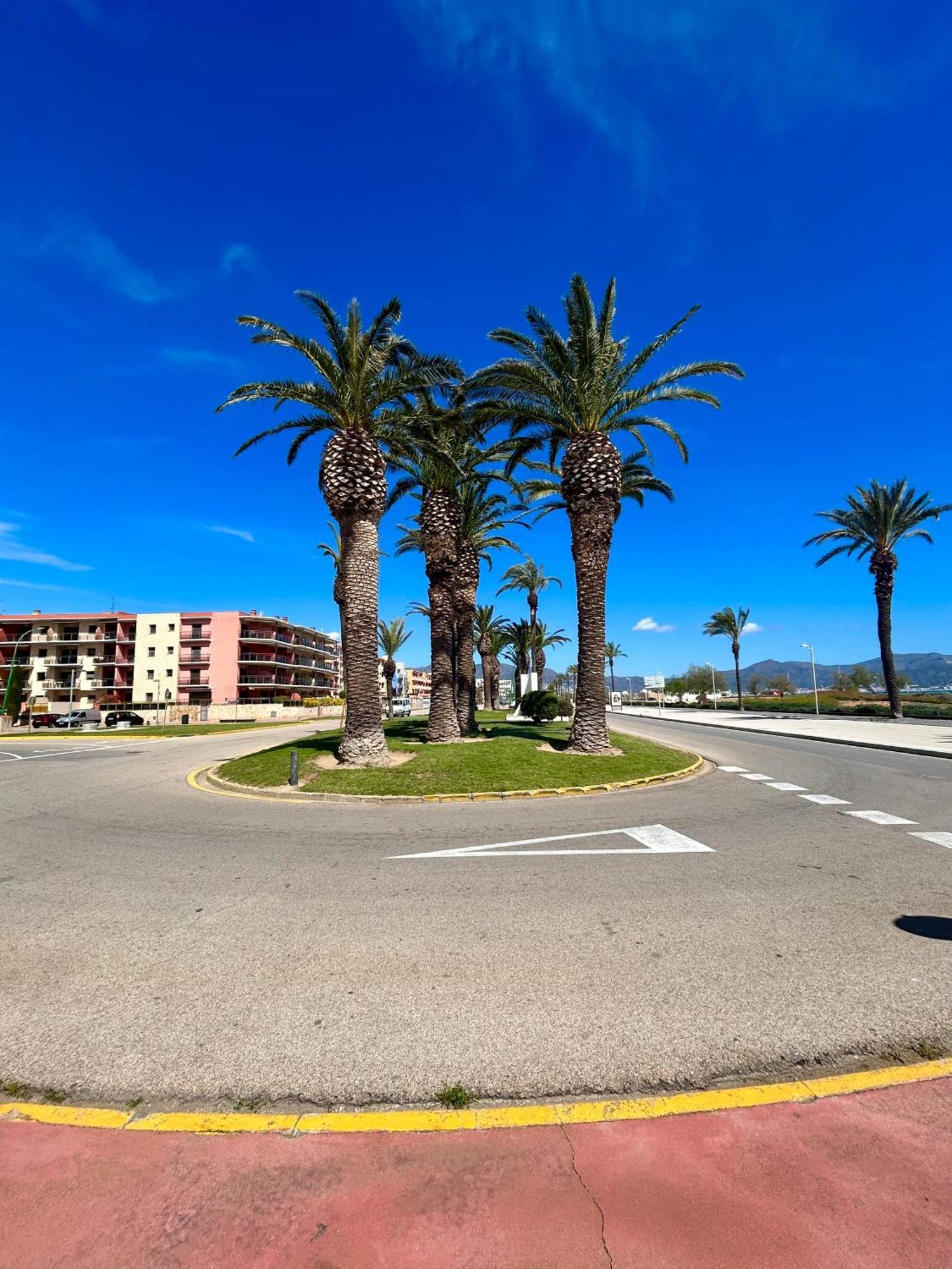 Pieds Dans L Eau Linges De Maison Inclus Ampuriabrava Exterior foto